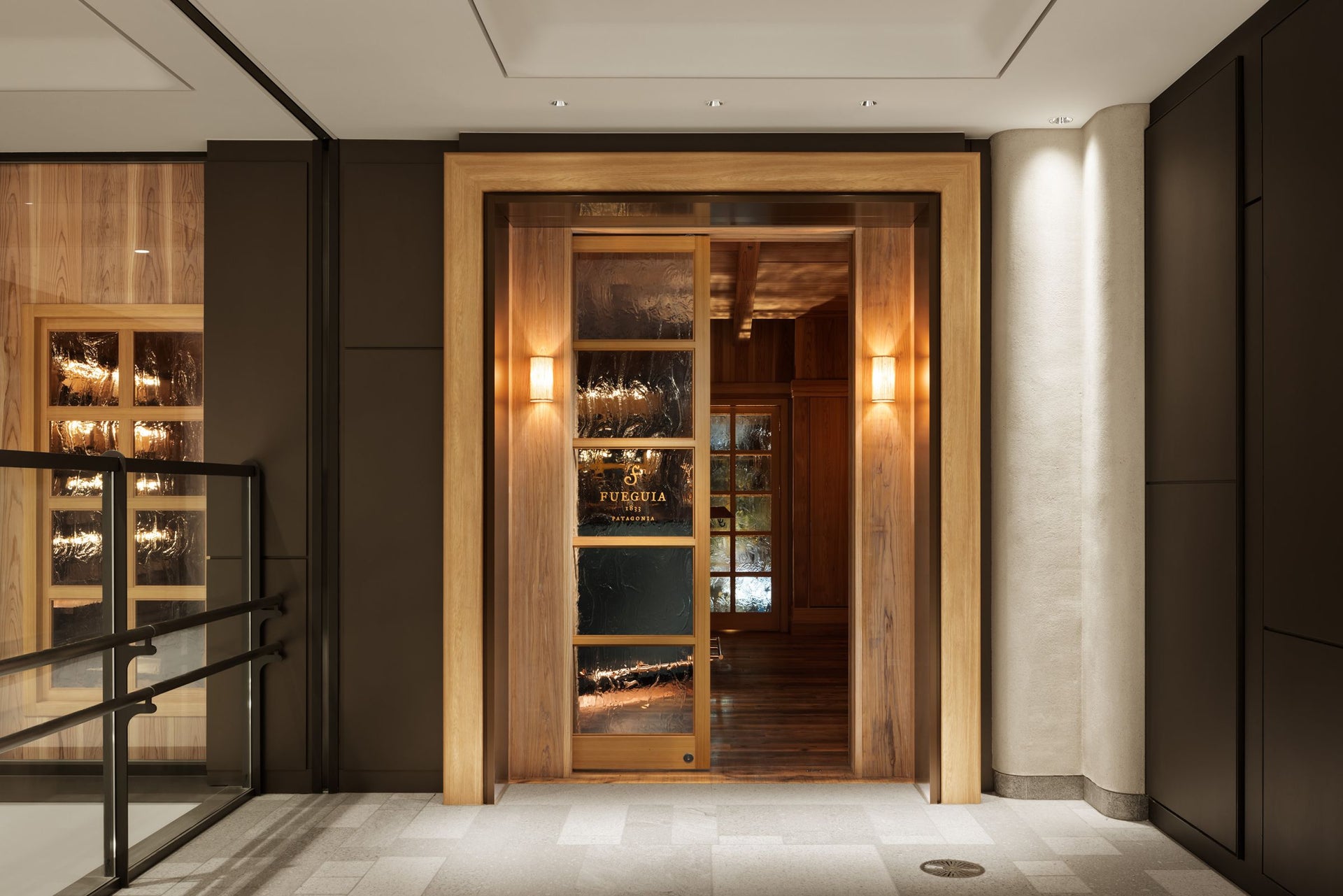 FUEGUIA 1833 Azabudai6